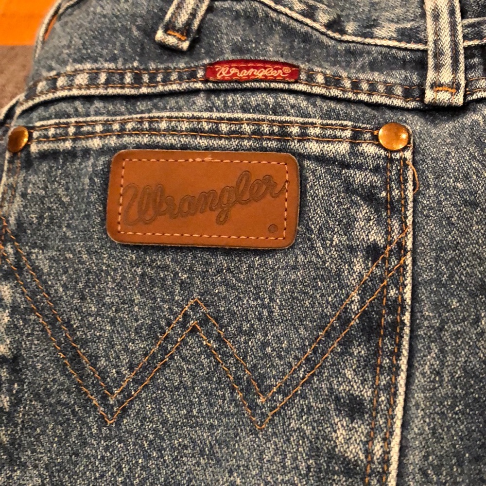 Wrangler 30x32 blue jeans used
